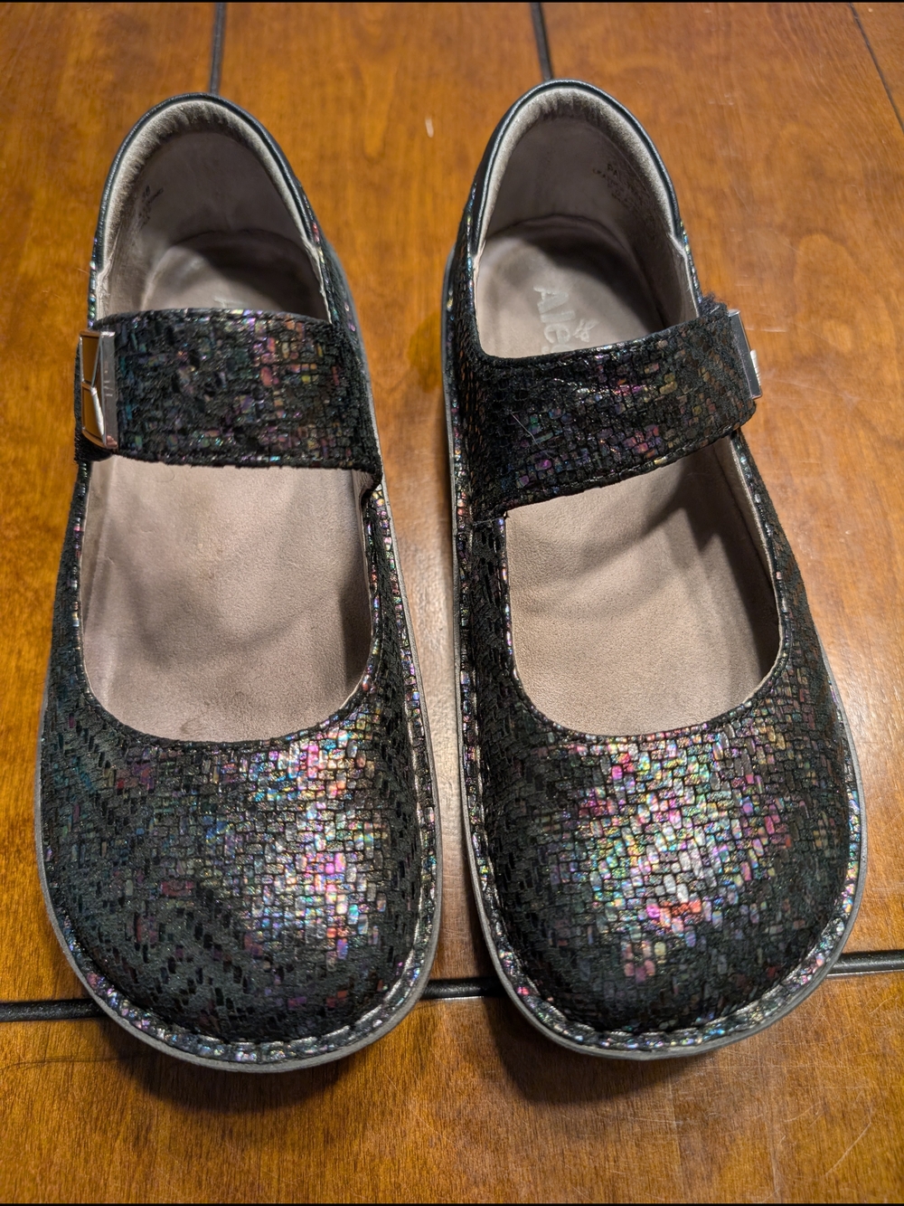 Alegria PAL Mary Jane Flats Women's 8 Holographic Black Iridescent